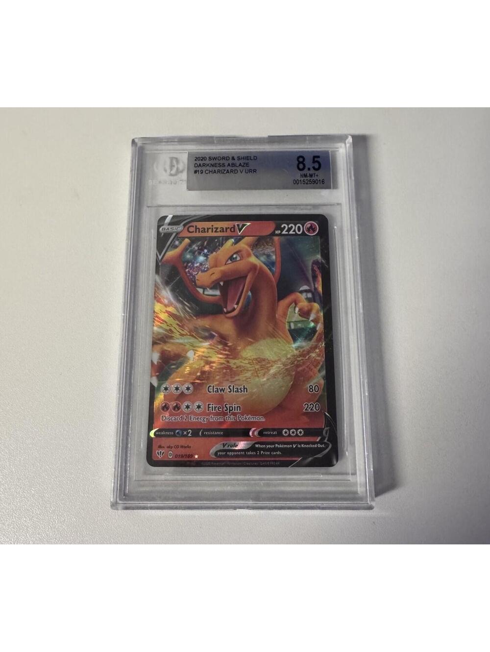 Charizard V 019/189 Full Art Darkness Ablaze BGS 8.5 Pokemon Graded Card